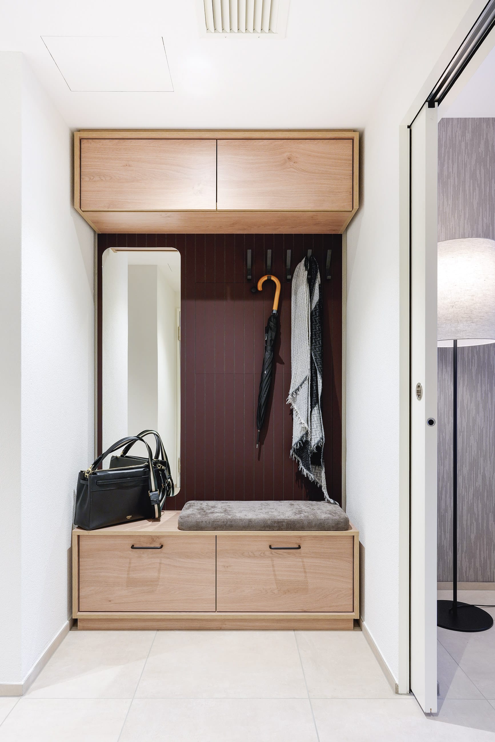 1bedroomapartment_zeughausstrasse_citystay_entrance