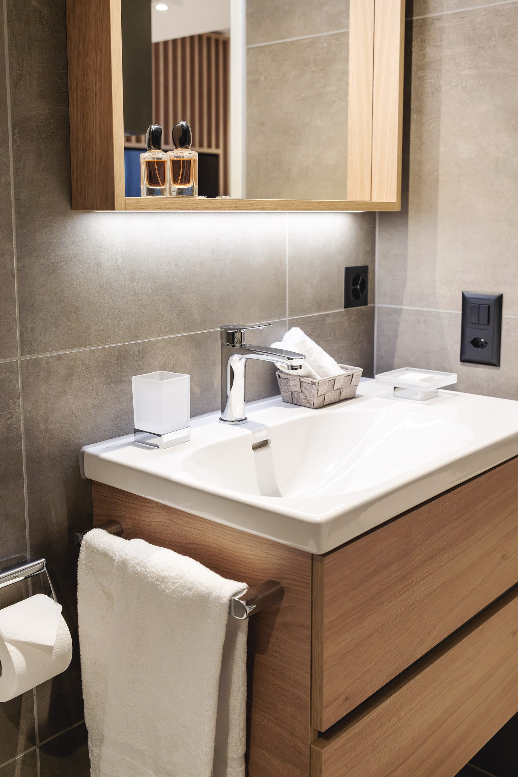 studio_apartment_zeughausstrasse_bath