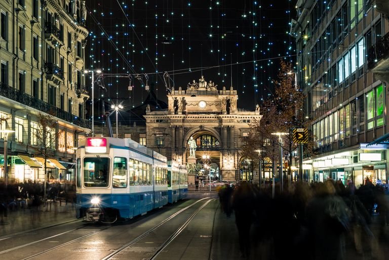 weihnachtszeit_zuerich_kieselgasse